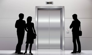 آداب استفاده از آسانسور